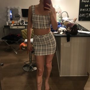 PLAID SET SIZE SMALL